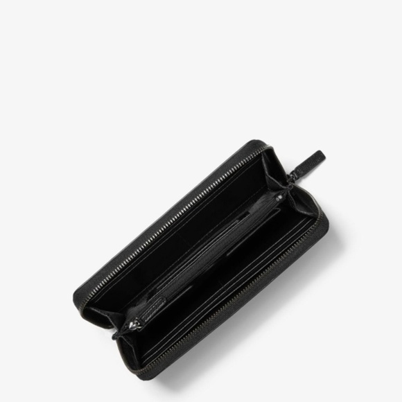 🎁Michael Kors Warren Tech Zip Around Wallet - Picture 5 of 6